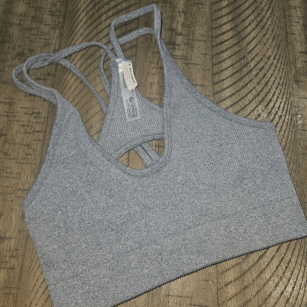 Gray Ribbed Crop Top - Picture 2 of 5